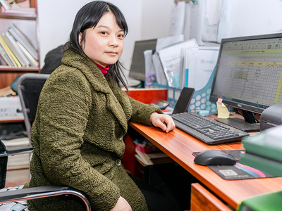 <h4>依博莎家居2020年企业年会</h4><p>依博莎家居2020年企业年会</p>